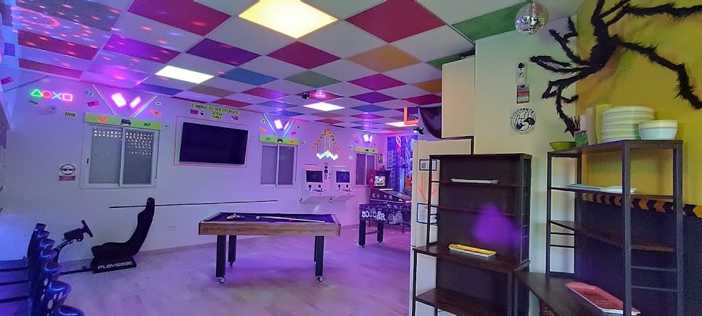 DIVERGENTE FUN local de videojuegos para fiestas y cumpleanos privado.