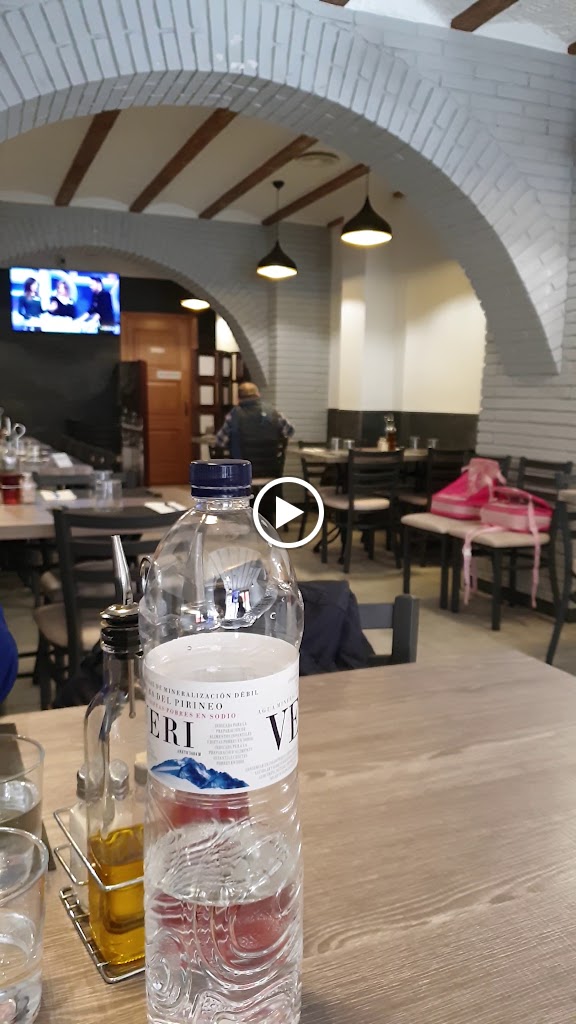 Bar Restaurante Mediterraneo — Videos