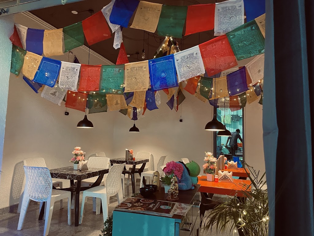 Sakura Restaurant Cafe