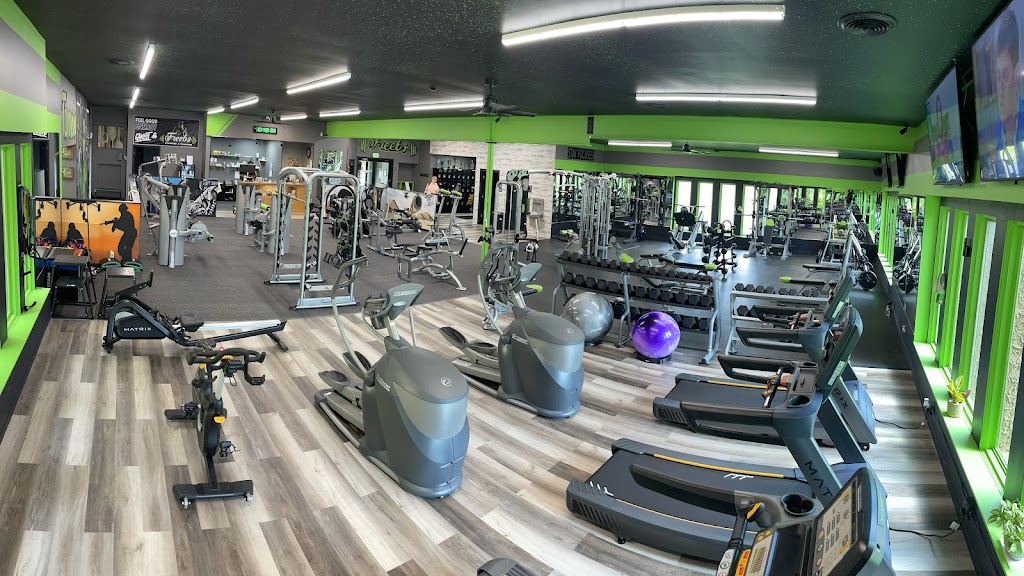  Freebs Fitness & Tanning 24/7