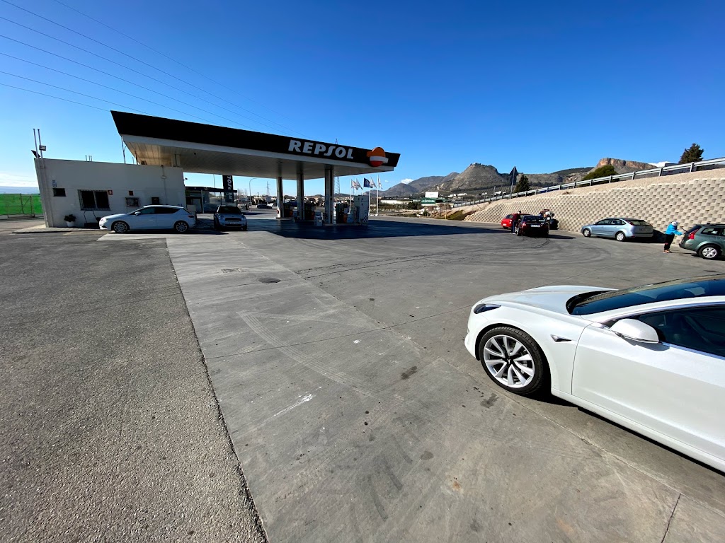 El Charcon REPSOL — Estacion de servicio