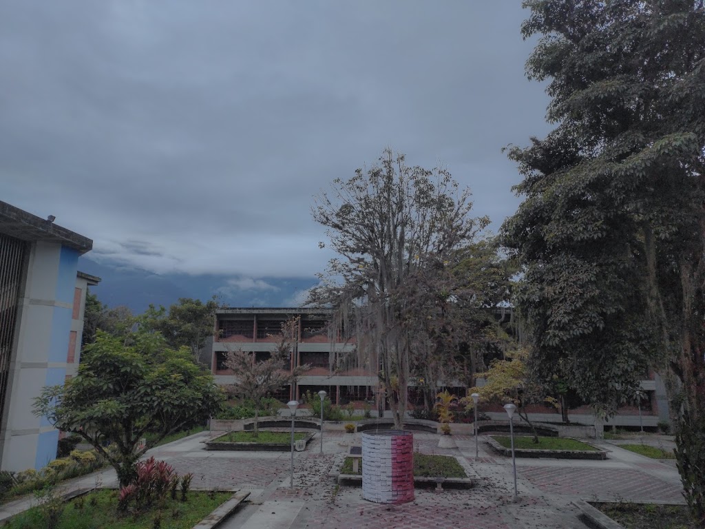 Facultad de Humanidades y Educacion