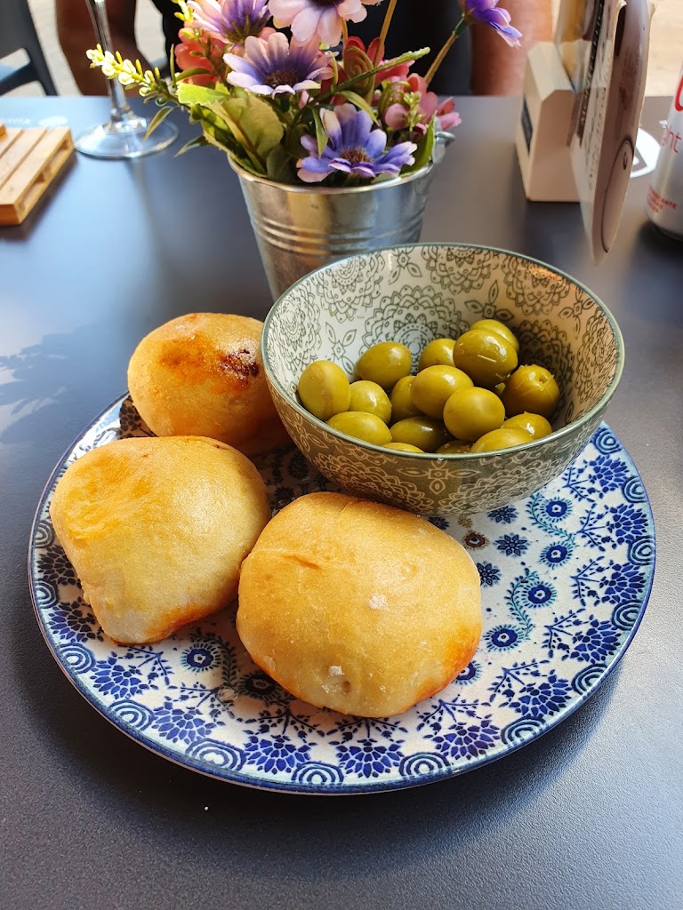 Cafeteria TENTACION Tapas — Comida y bebida