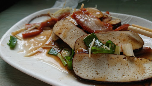 廟前小吃-日南大碗公-香酥雞柳麵 的照片