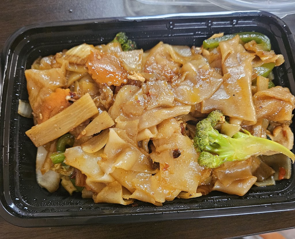 9 Thai Cuisine
