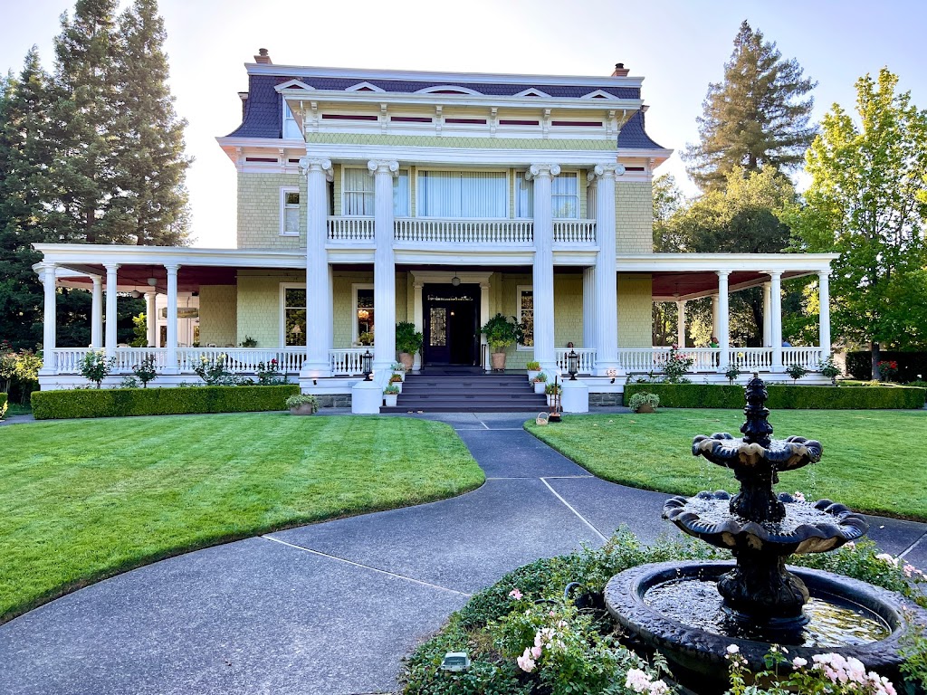 Churchill Manor