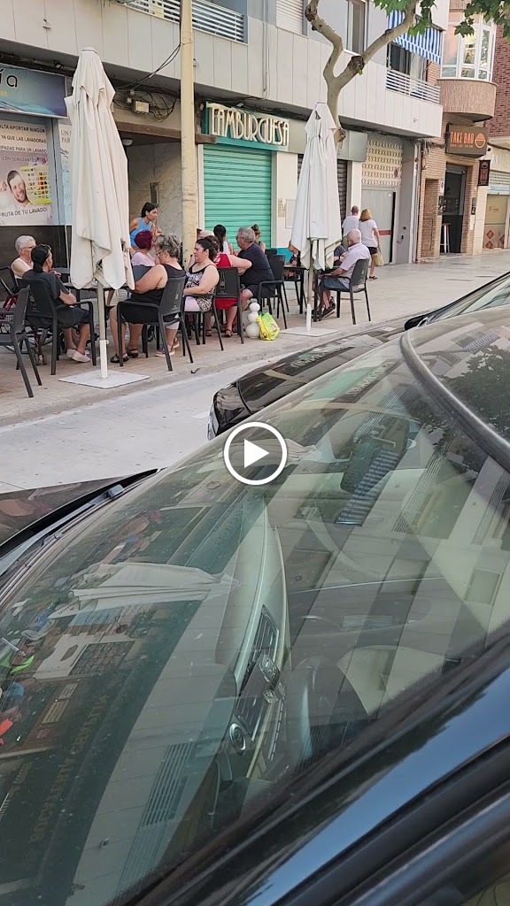 Bar Restaurant Chaplin — Videos