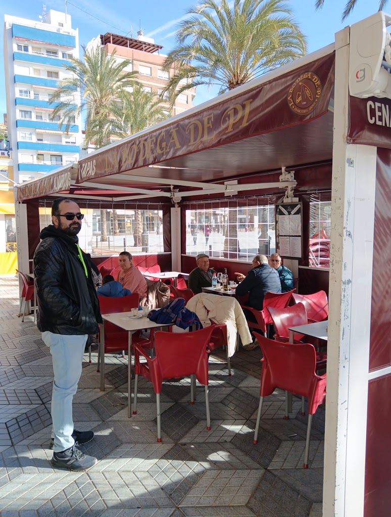 La Bodega De Pi — Ambiente