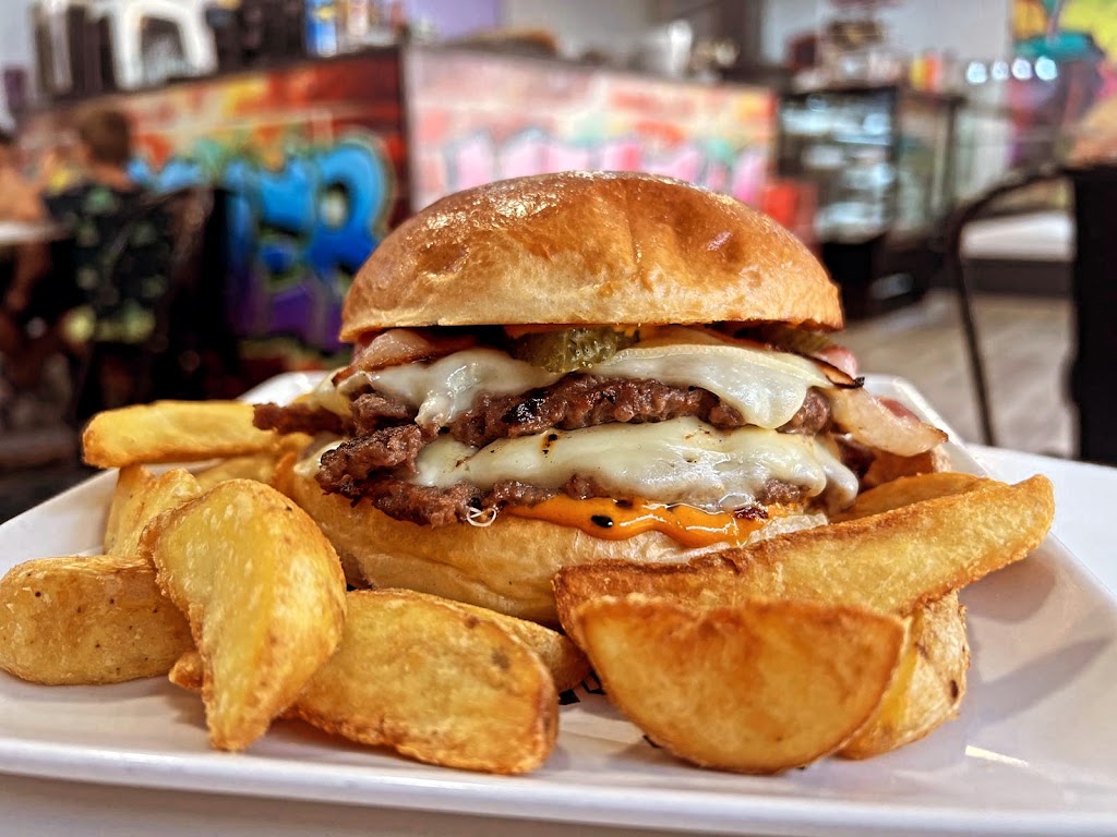 Meraki Burger — Comida y bebida