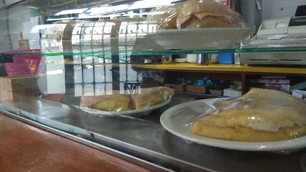 Cafe bar Leidy — Ambiente