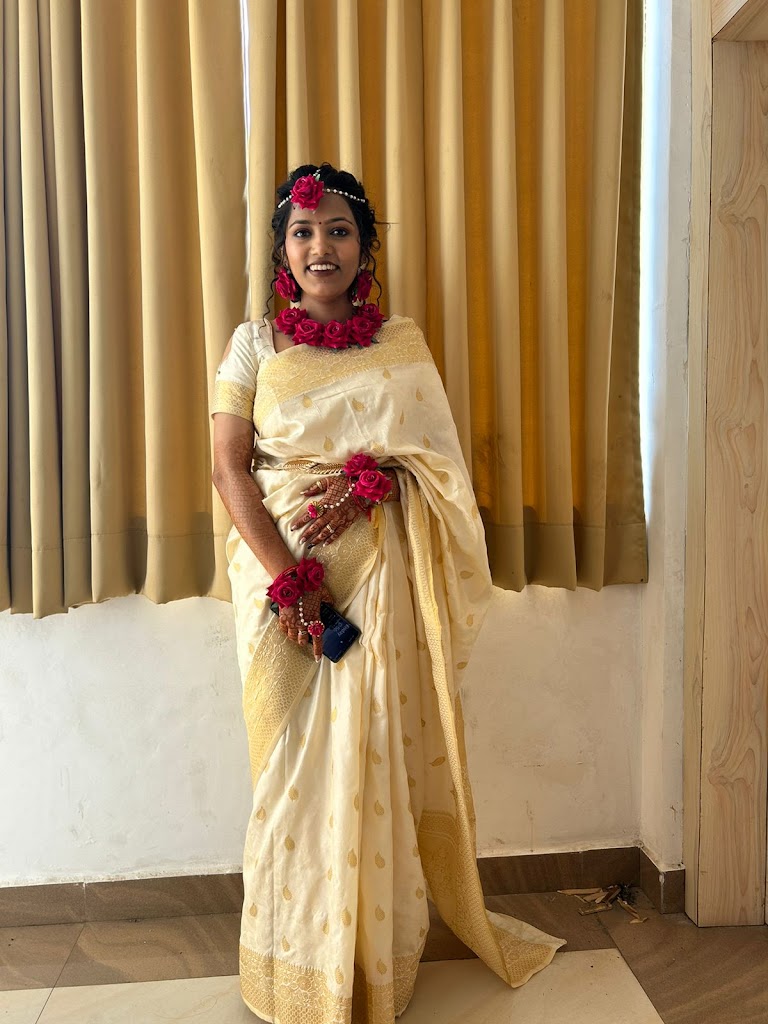 Ruhail Makeovers Academy Aliganj Lucknow