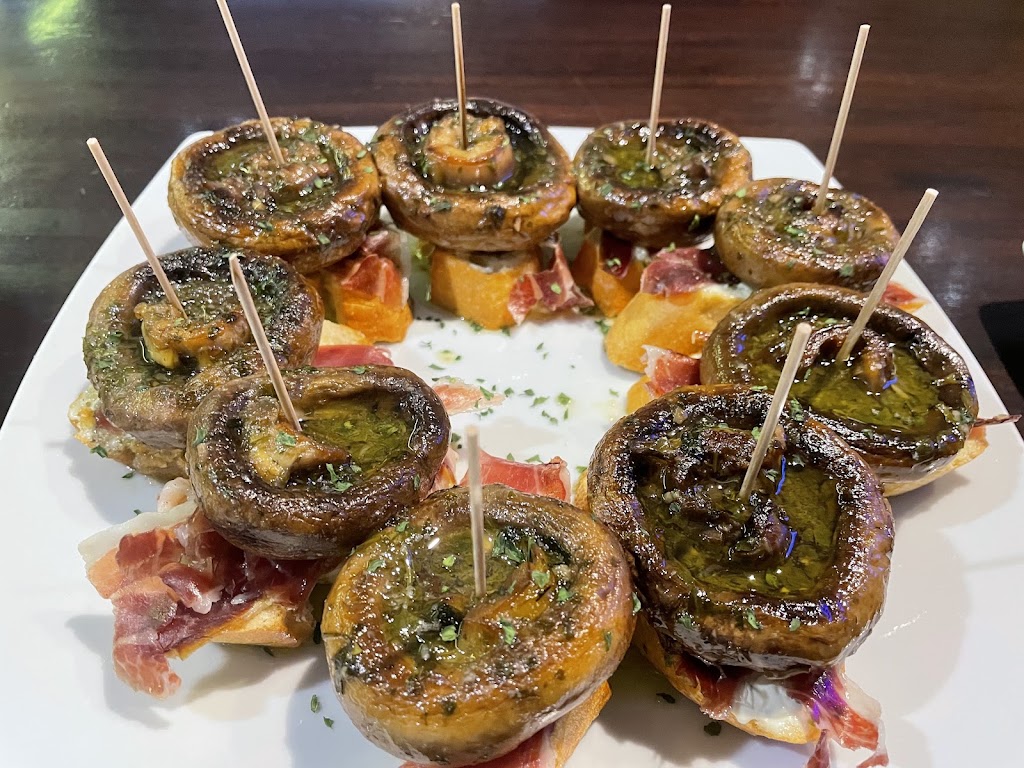 Bar delicatessen Odei — Comida y bebida