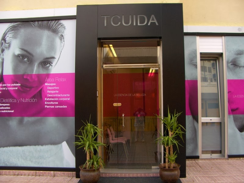 Cardenes TeCuida - Centro de estetica y peluqueria en Las Palmas — Exterior