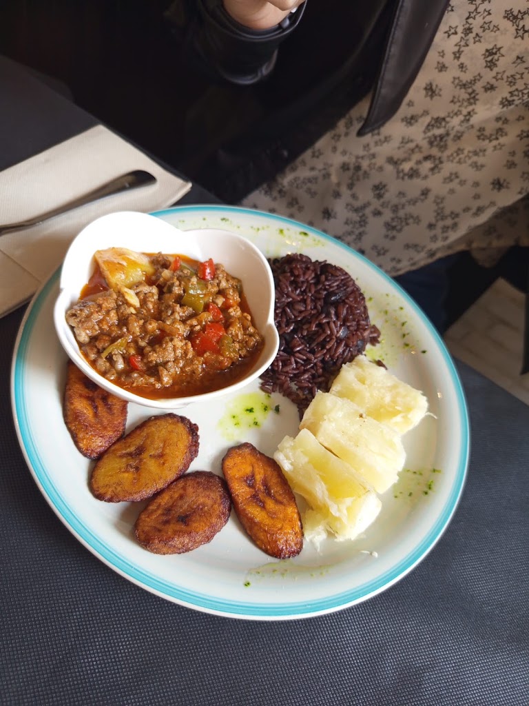 BAR LA TORCEDORA CUBANA — Ropa vieja