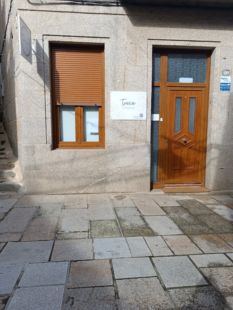 Trece centro de belleza y bienestar — Del propietario