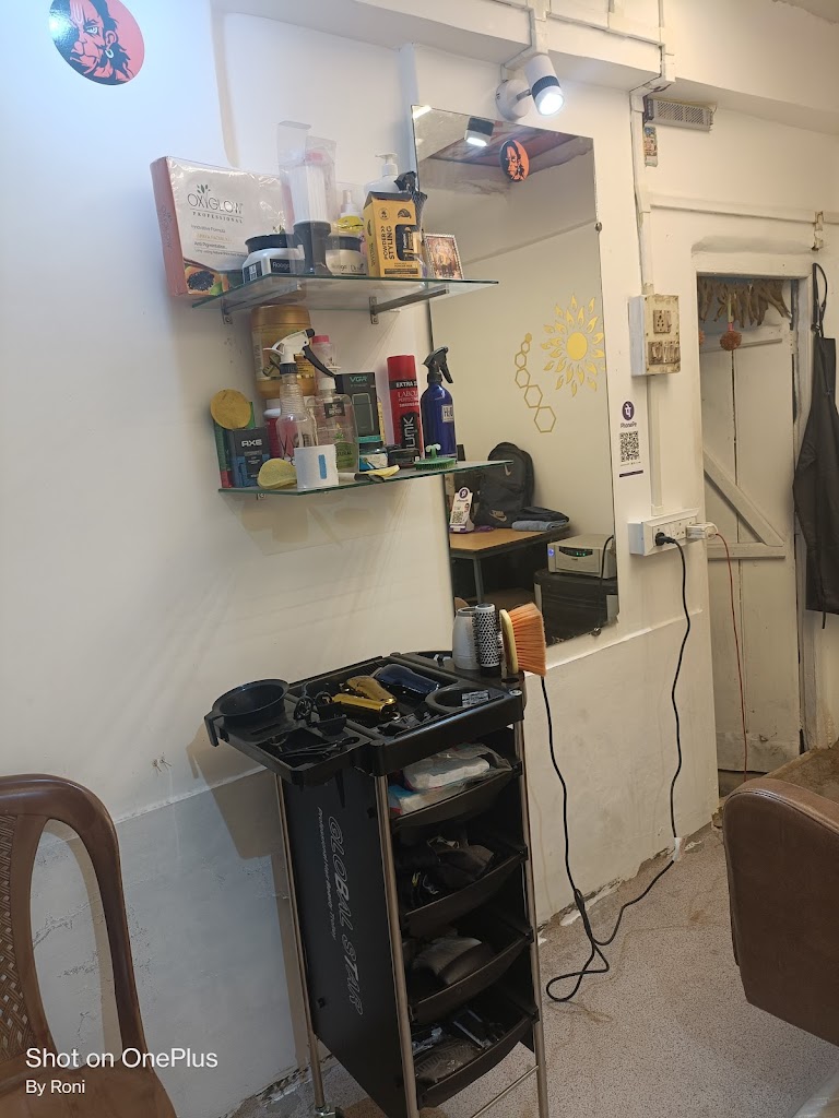 Be Unnique Professional Mens Parlour