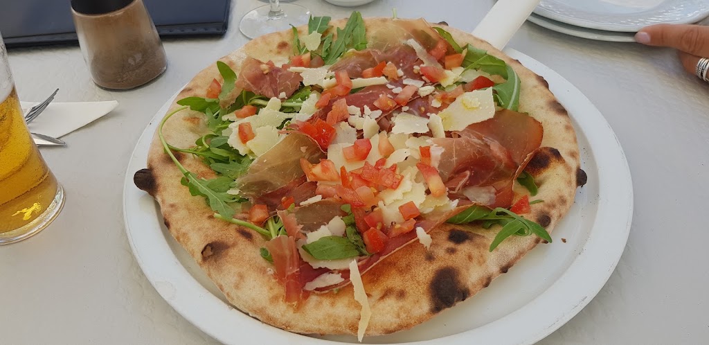 Pizzeria Antica Roma 95 S.L. — Comida y bebida