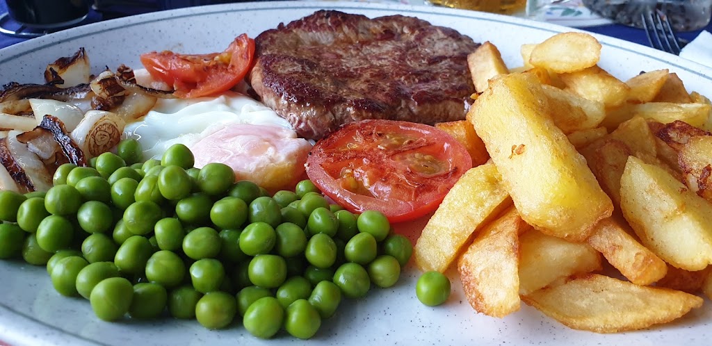 Britannia — Comida y bebida
