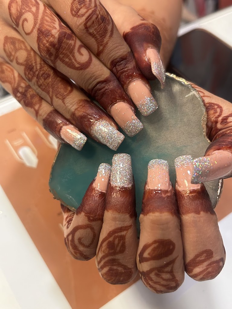 S2Udiok Unisex Salon Makeup Nails Hair Skin Aesthetic Academic In Darbhanga