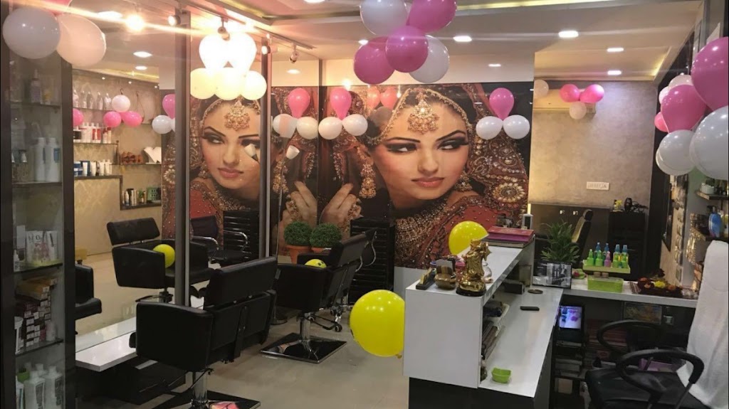 Priyankaa Salon