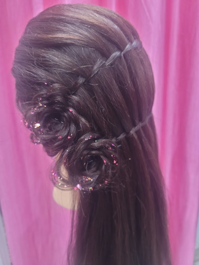 Lahari Women S Beauty Parlour Only For Ladies