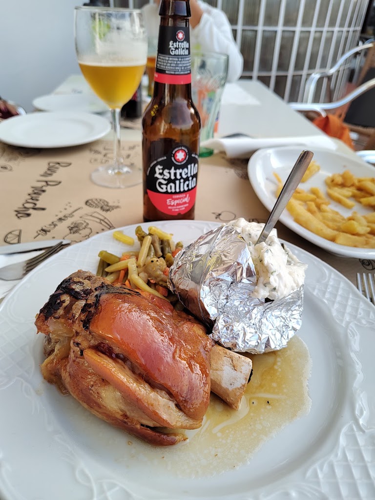 Restaurante Selva Negra — Comida y bebida
