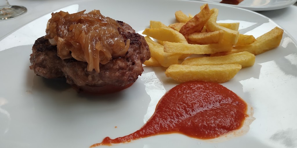 Restaurant El Meson — Papas fritas