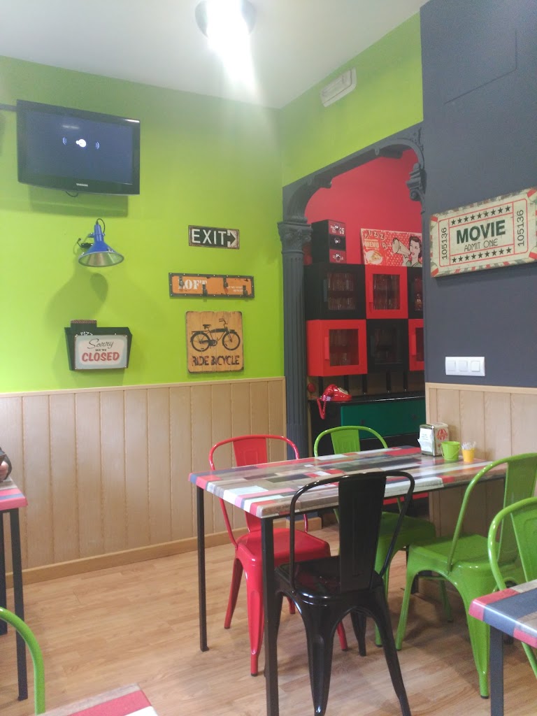 Mi Pizza — Ambiente