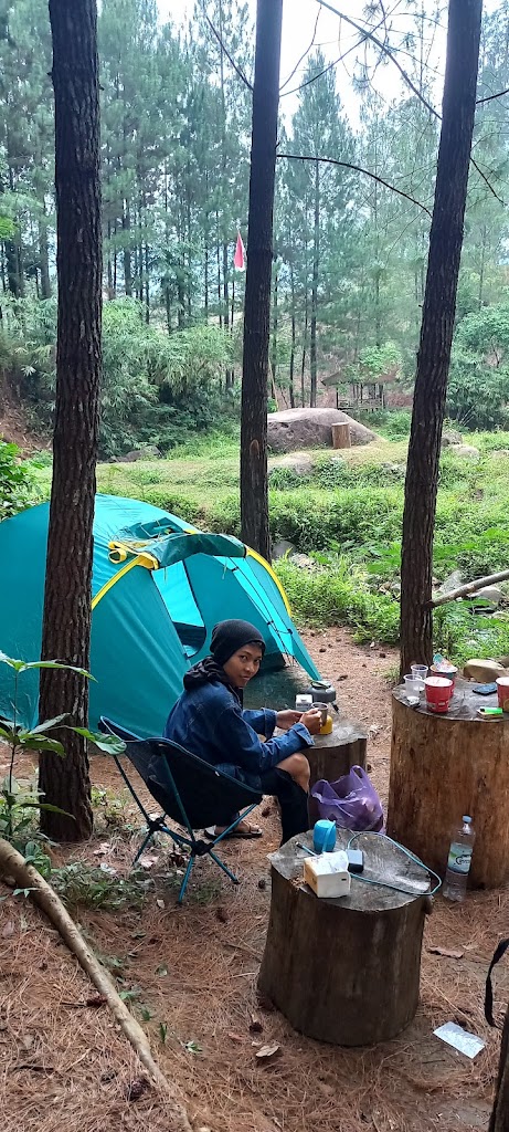 LARPA Adventure. Persewaan alat pendakian gunung & camping.