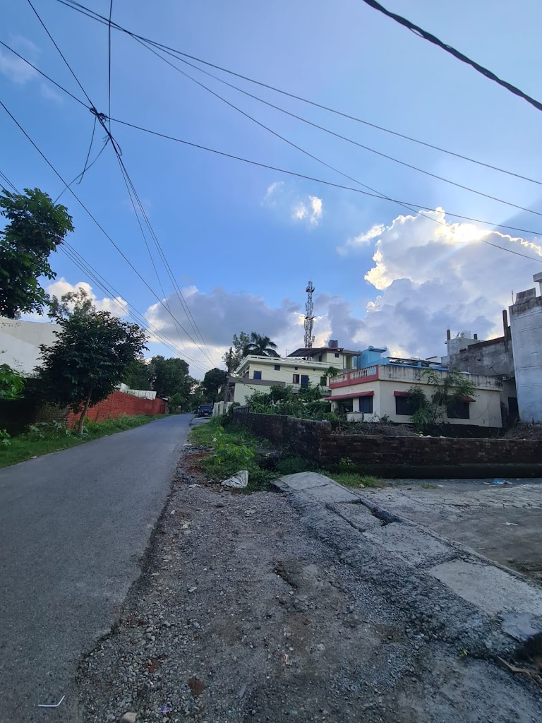 R Square Homestay