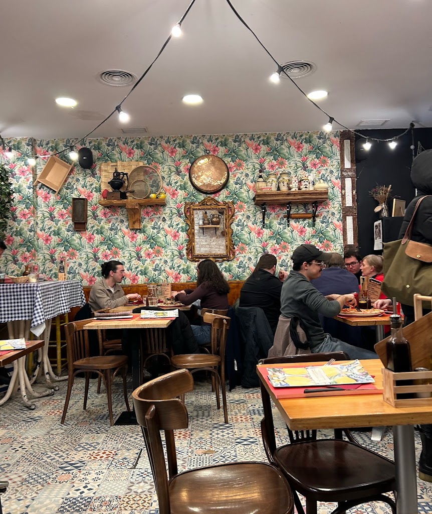 La Capricciosa Italiana — Ambiente