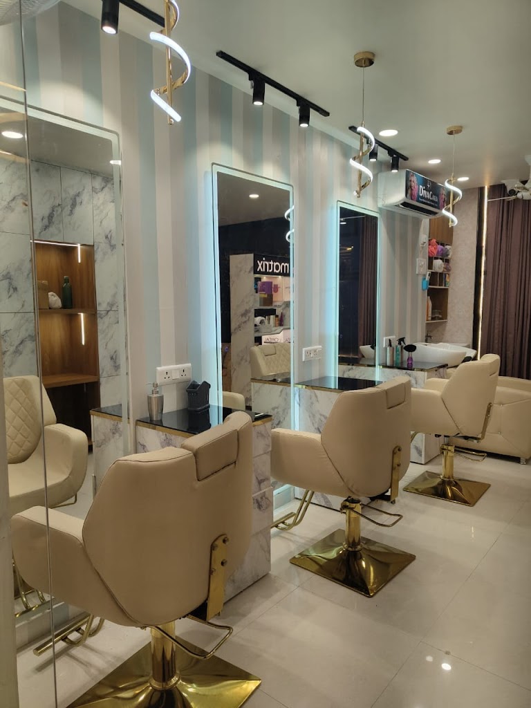 Diva Cara Luxury Makeup Studio