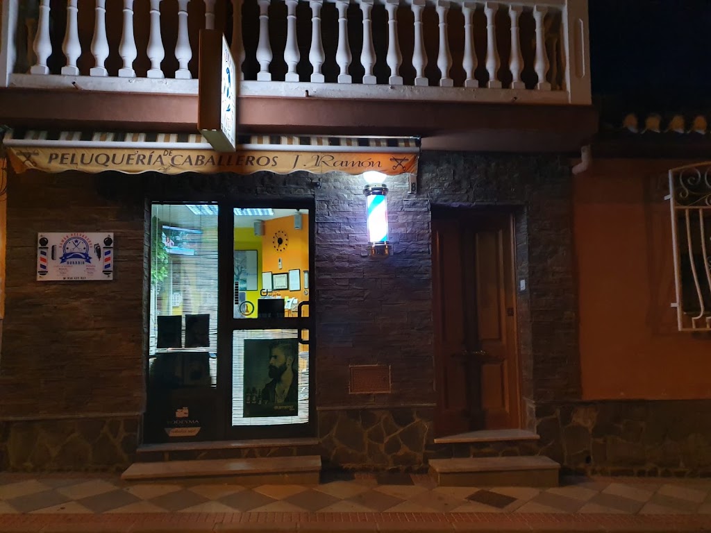 Peluqueria de caballeros J. Ramon — Del propietario
