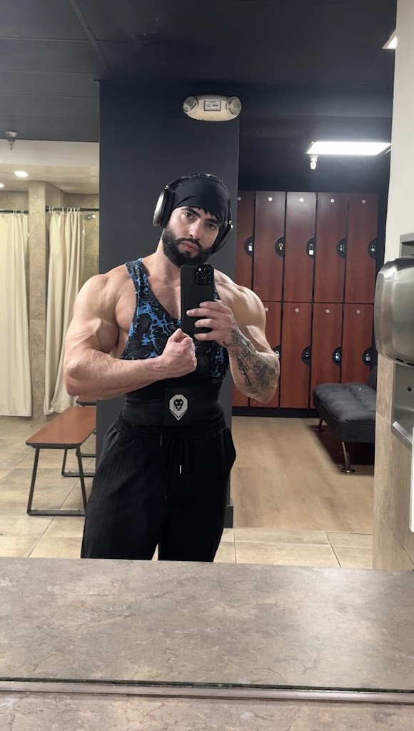  One on One Personal Trainer | Full Private Gym