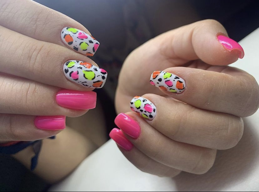 Maria Segura Brows artist — Manicura