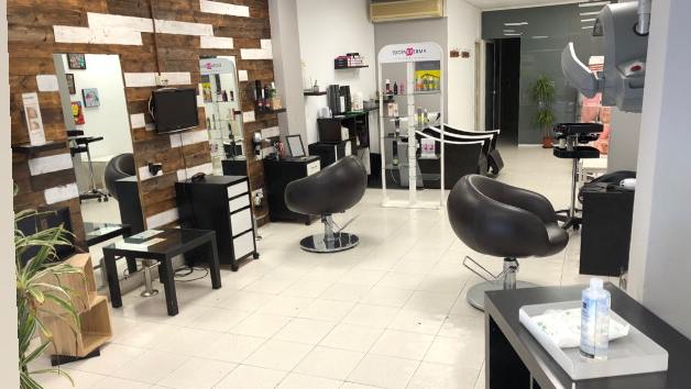 CarolinaCaraballo Peluqueria Y Estetica — Interior