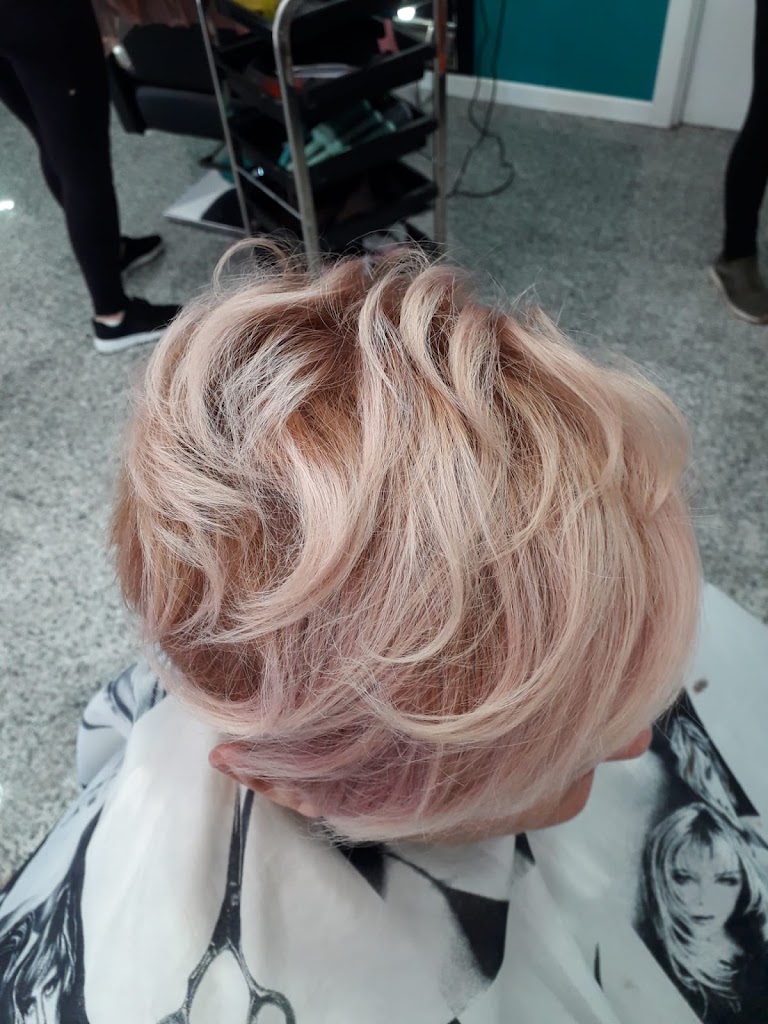 Peluqueria y estetica Los Angeles — Peinado