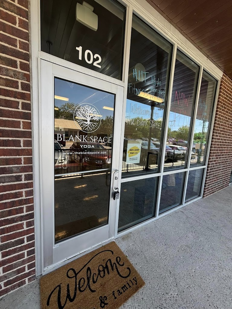  The Blank Space Yoga