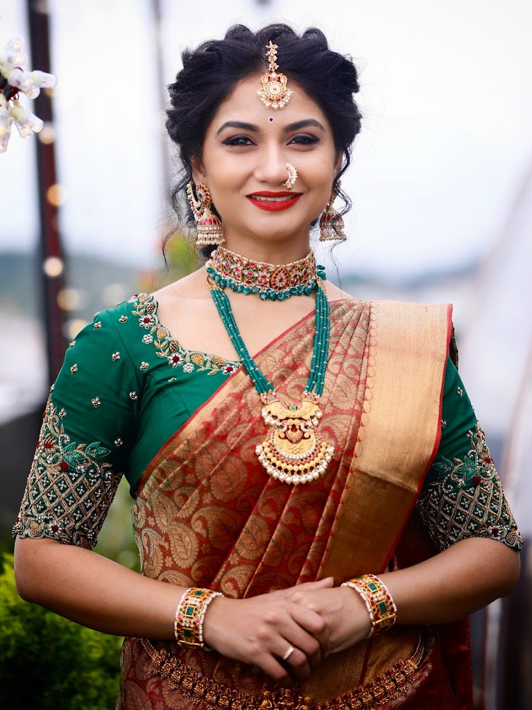 Lovely Makeover Studio Academy