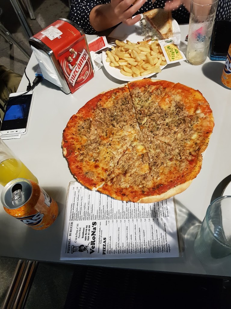 Pizzeria Veronas — Pizza