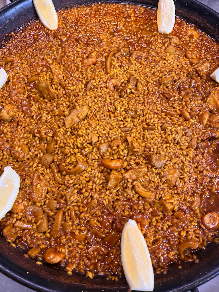 Restaurante El Salao — Comida y bebida
