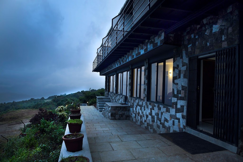 Stayvista At Talerock Inn Valparai 6 Bhk Premium Villa