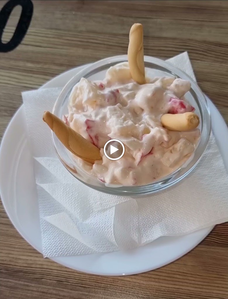 Bar Cafeteria Al-mar — Videos