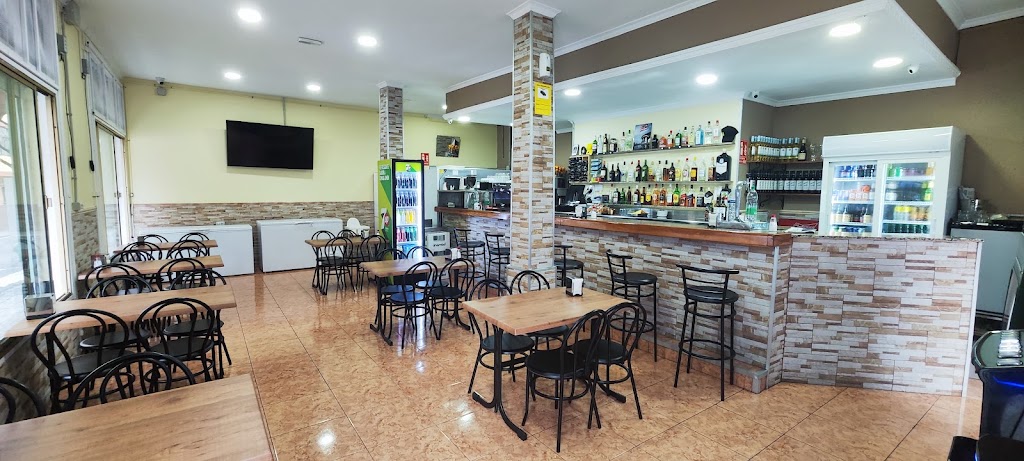 San Fernando Bar Cafeteria — Ambiente