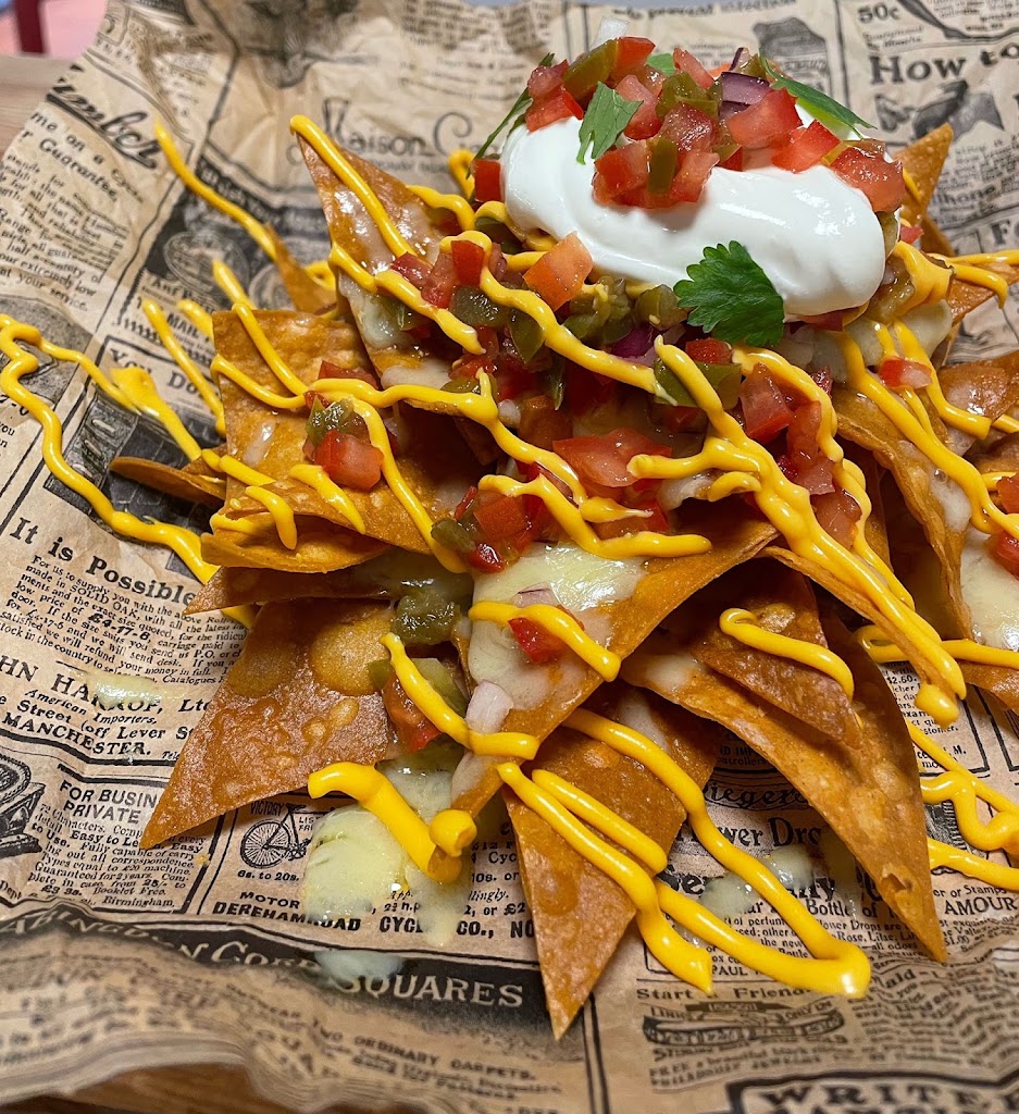 Trece Street Food — Nachos