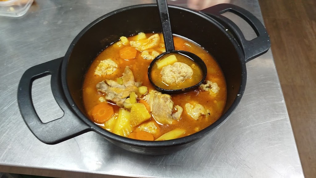 COMO EN CASA ELCHE — Comida y bebida