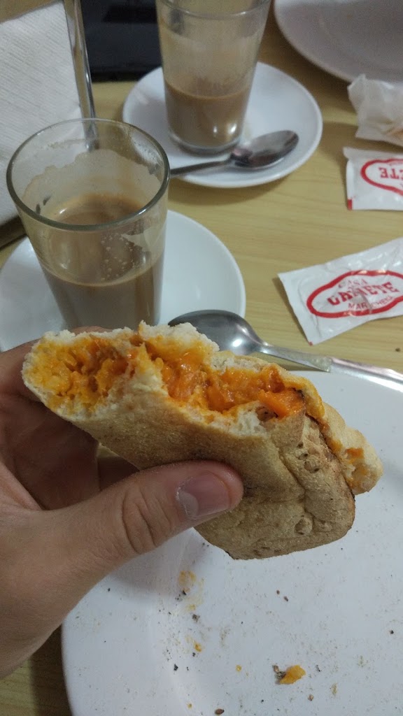 Bar Cafe Canete — Cafe