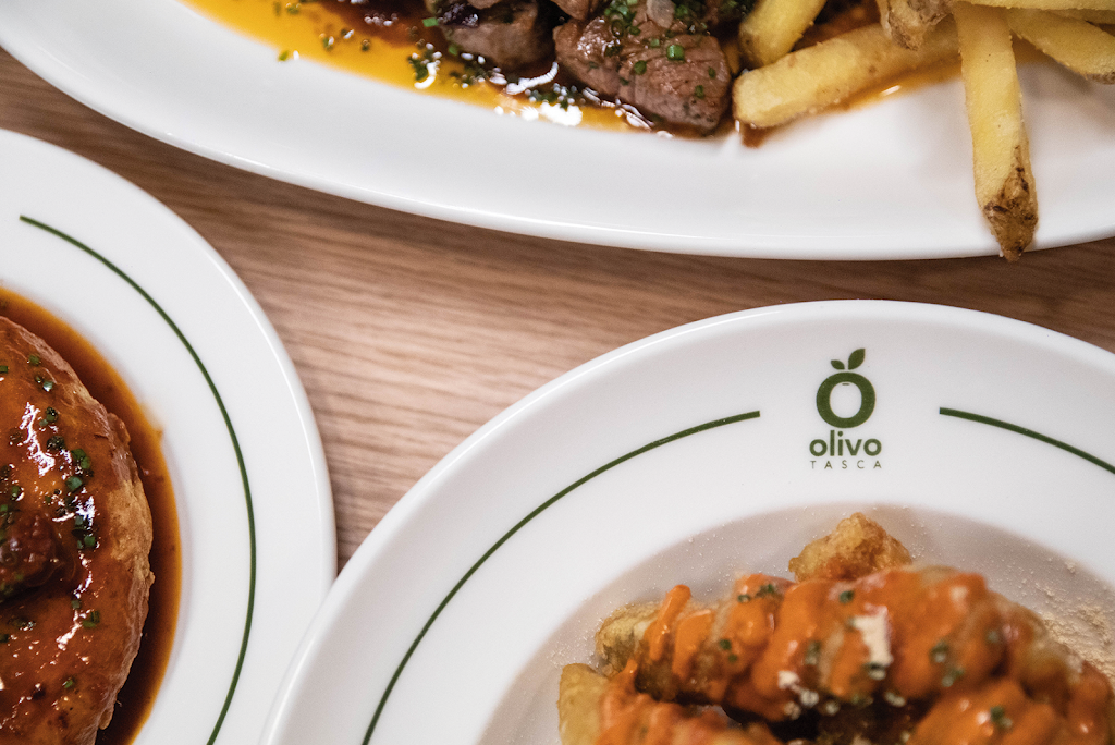 Tasca el Olivo — Comida y bebida