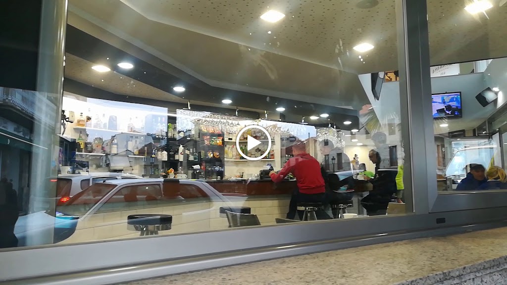 Cafetaria Farola — Videos