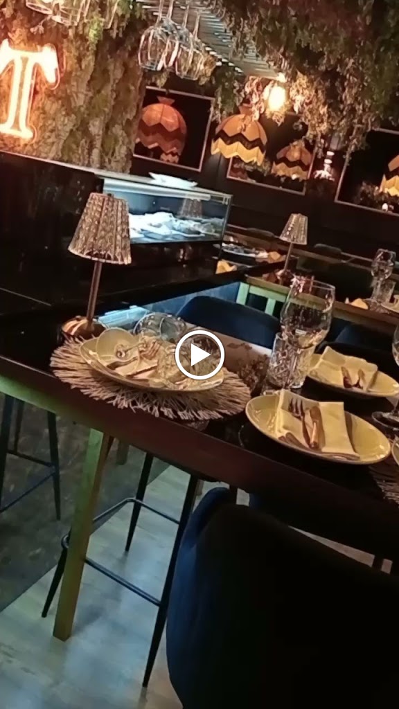TESELAS - Restaurante & Lounge con Terraza panoramica — Ambiente